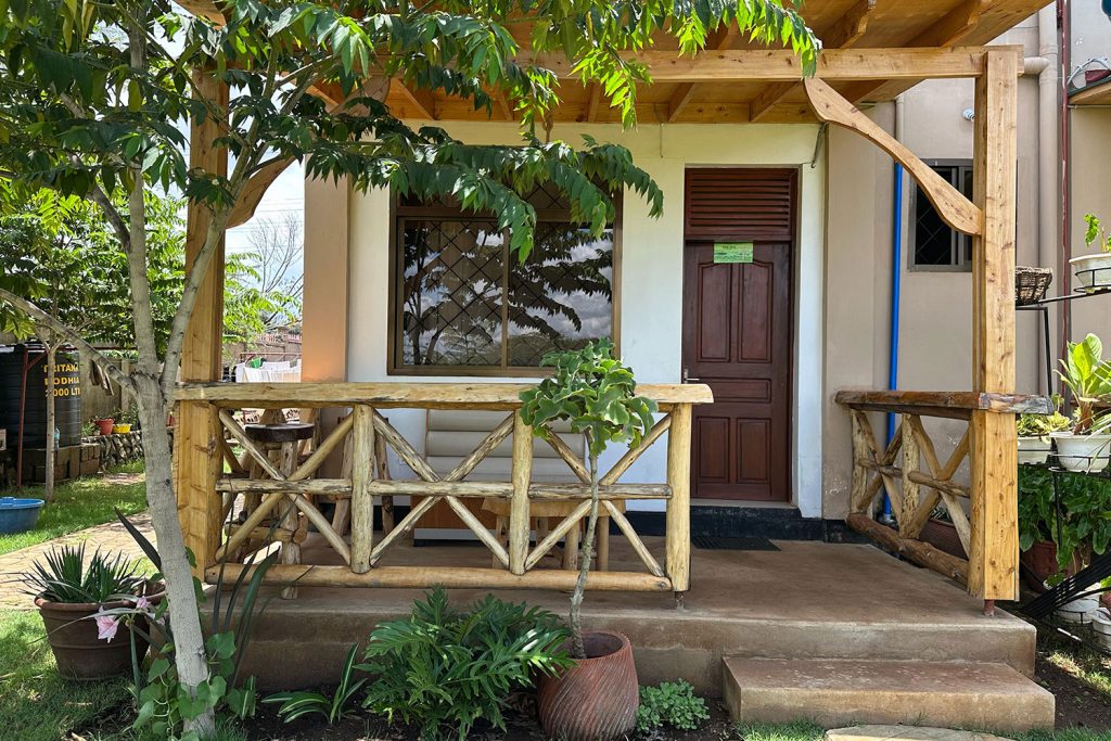 Mbugwe Lodge 2