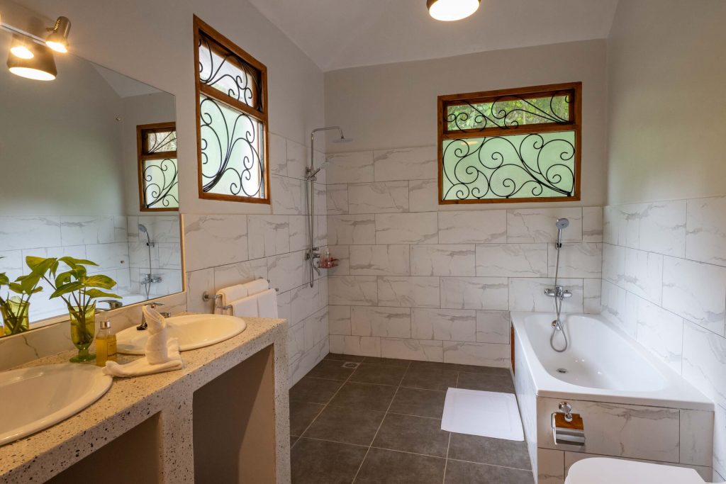 Mount Meru Game Lodge 11