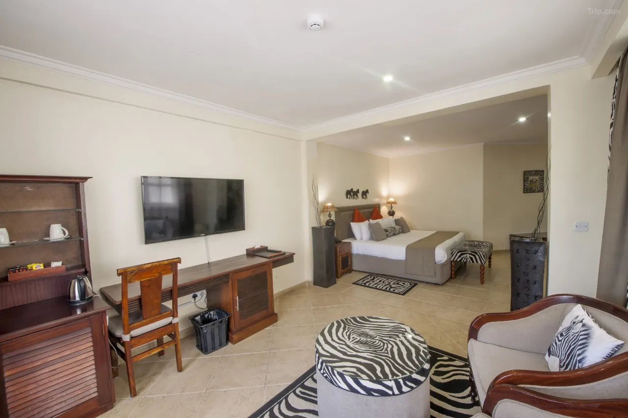 African-tulip hotel 3