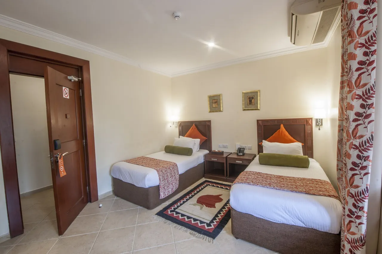 African-tulip hotel 4