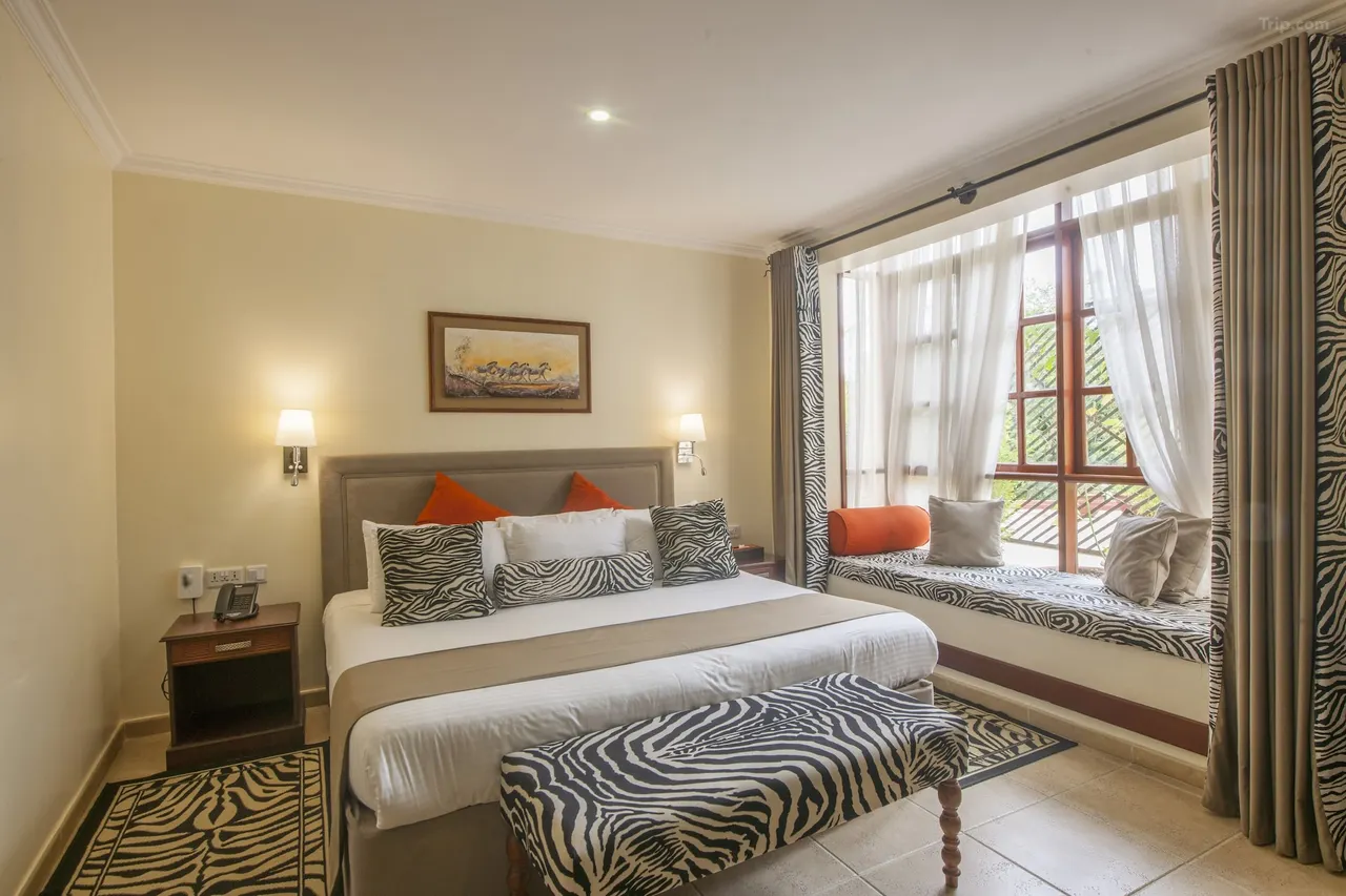 African-tulip hotel 7