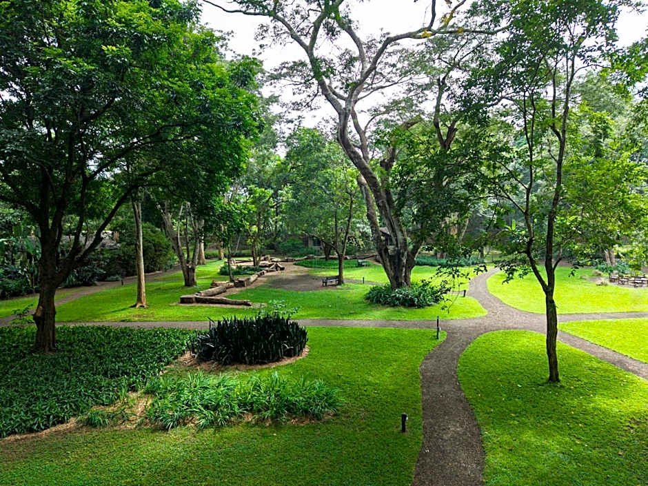 Rivertrees Country Inn 8