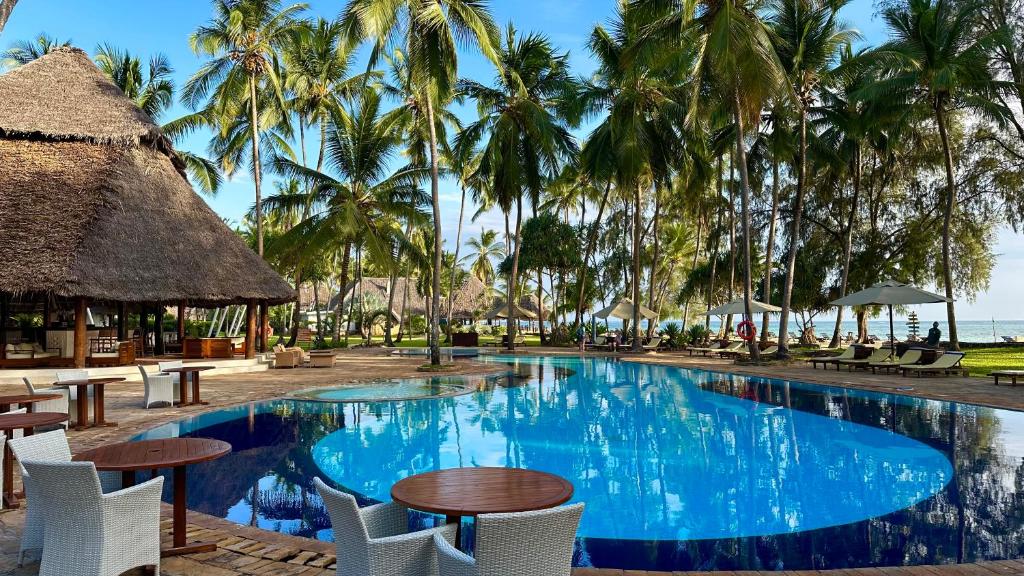 Bluebay Beach Resort 2