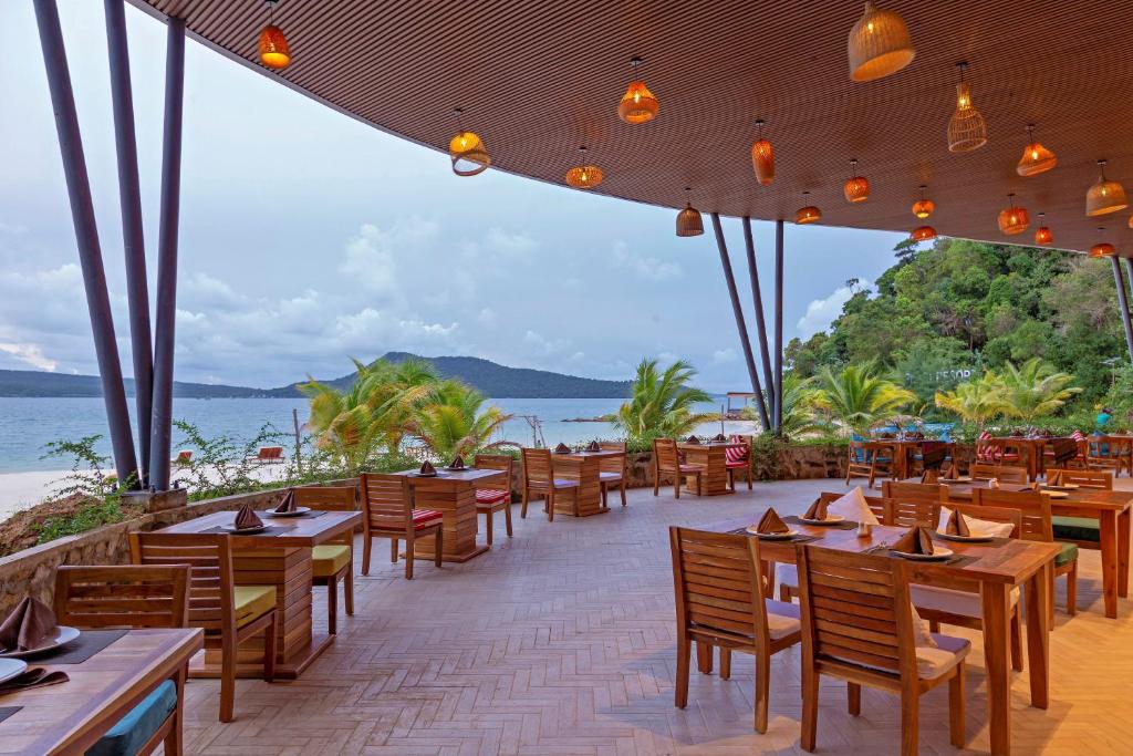 Pearl Beach Resort & Spa 2