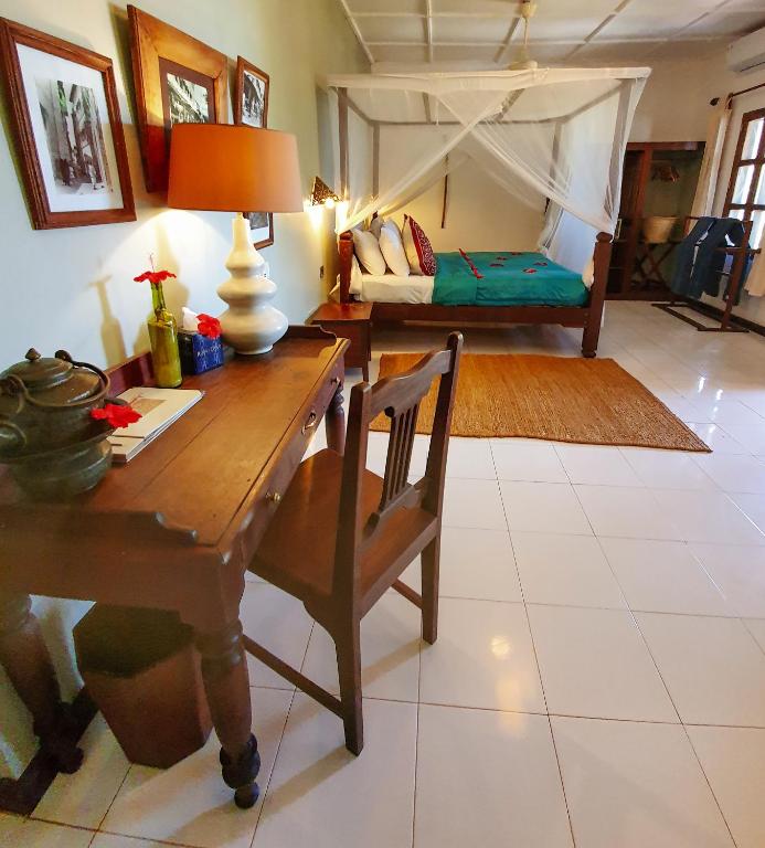 Flame Tree Cottages 5