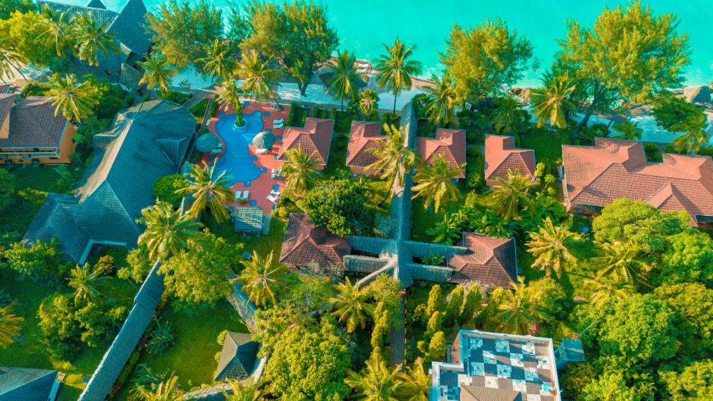 Mnarani Beach Cottages 6