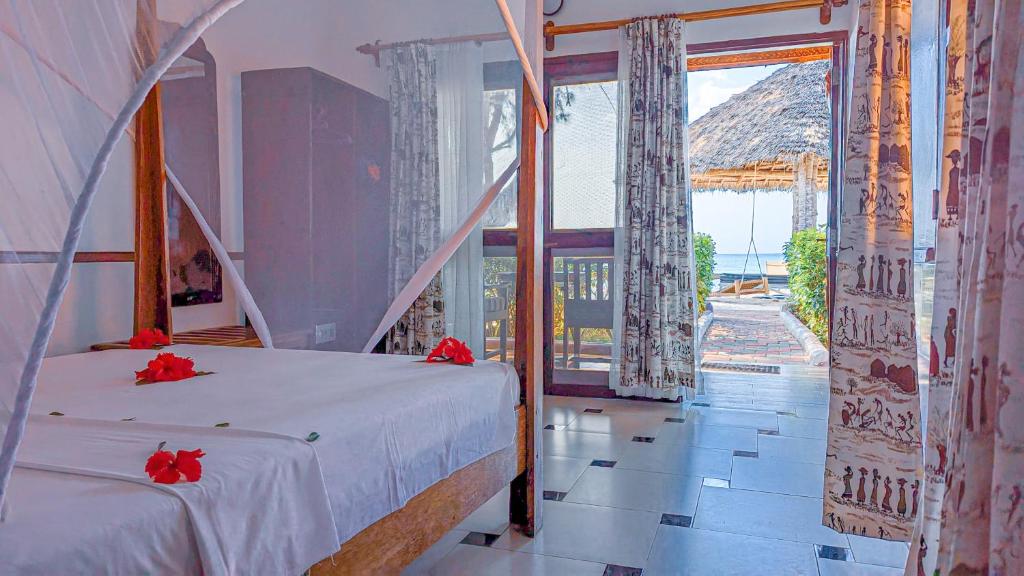 Mnarani Beach Cottages 7