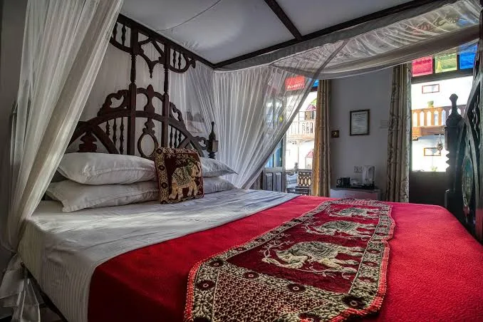Tembo House Hotel 2