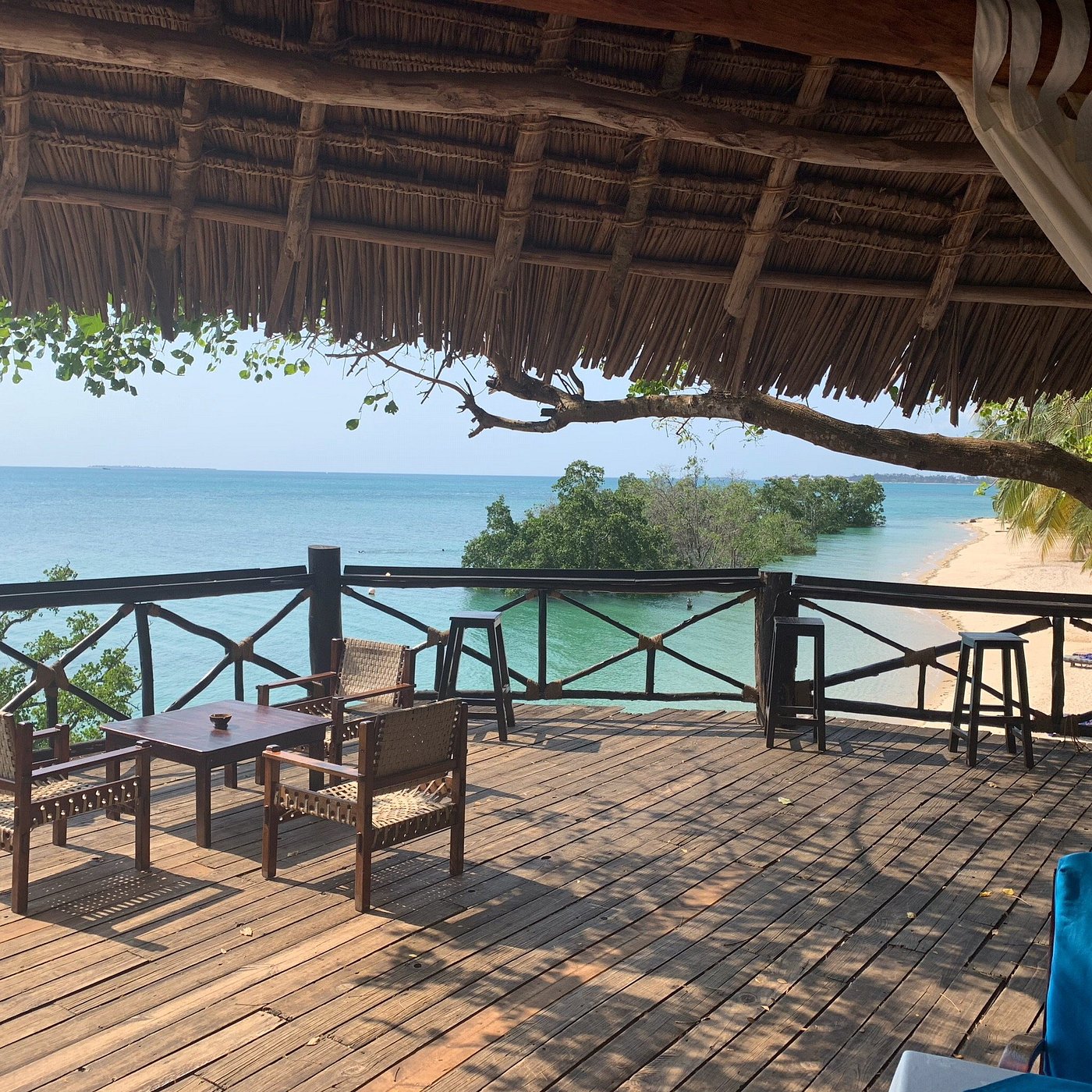 Zanzi Resort 4