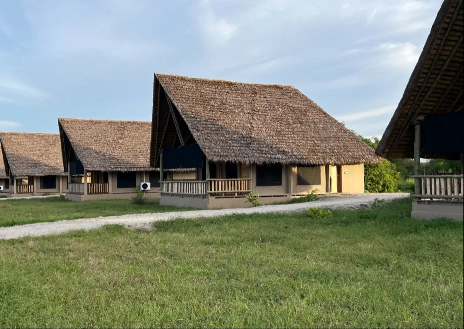 Lake Burunge Baobab Tented Lodge 7